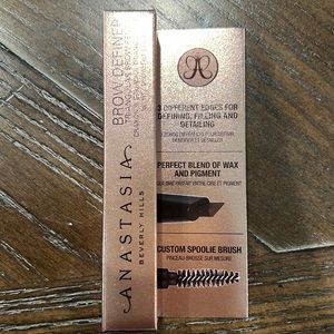 Anastasia Brow Definer